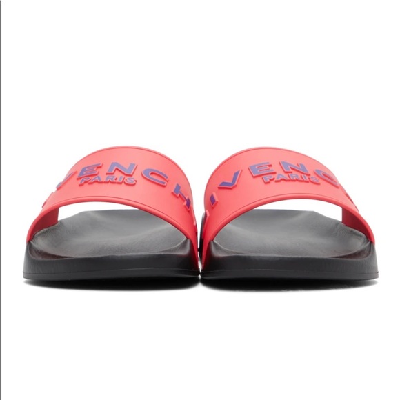 Givenchy  Pink Logo Slides - Picture 1 of 3